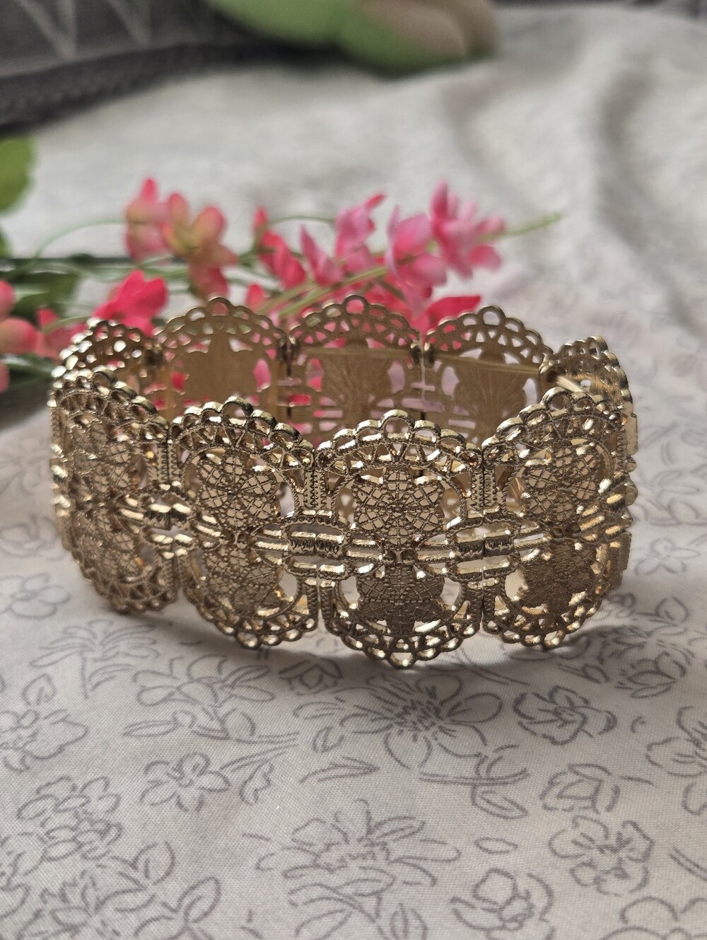 Stretchy Gold Bracelet